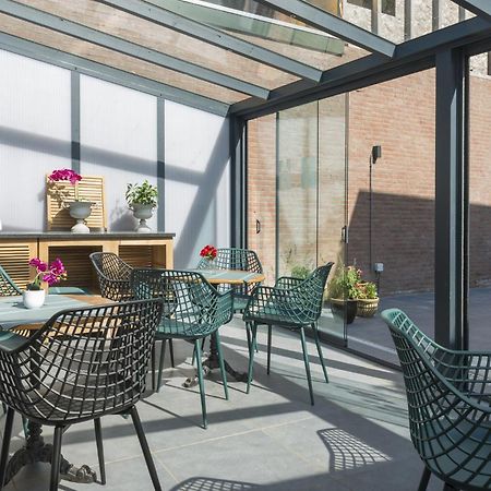 Petite Room With Wifi, Ac, And Shared Kitchen Tilburg Esterno foto