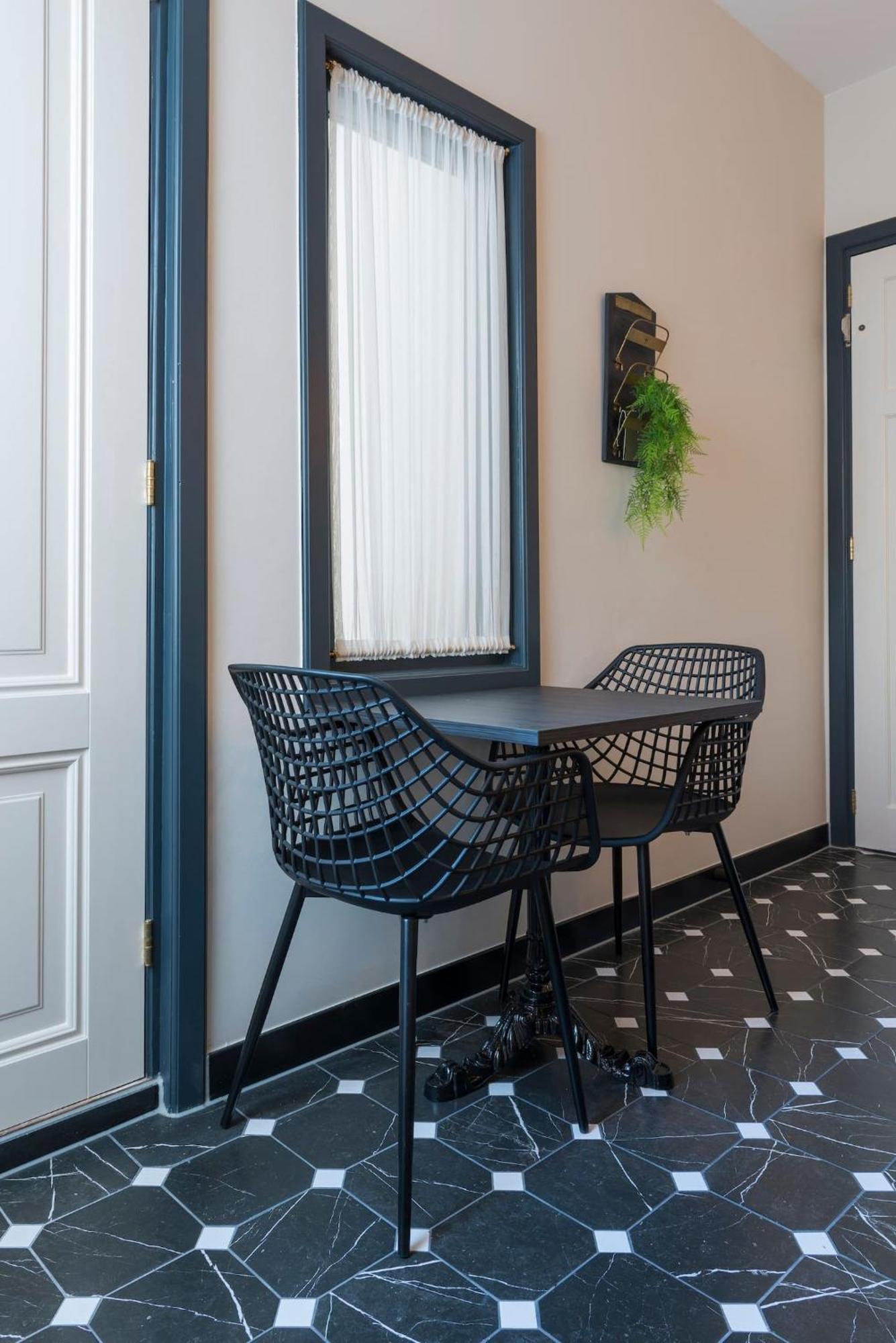 Petite Room With Wifi, Ac, And Shared Kitchen Tilburg Esterno foto