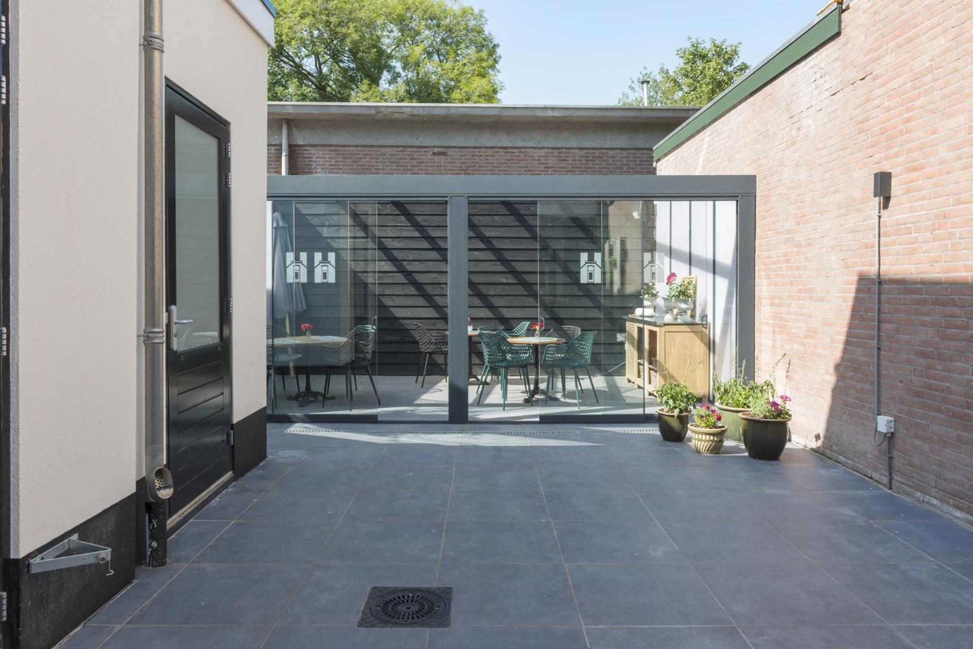 Petite Room With Wifi, Ac, And Shared Kitchen Tilburg Esterno foto
