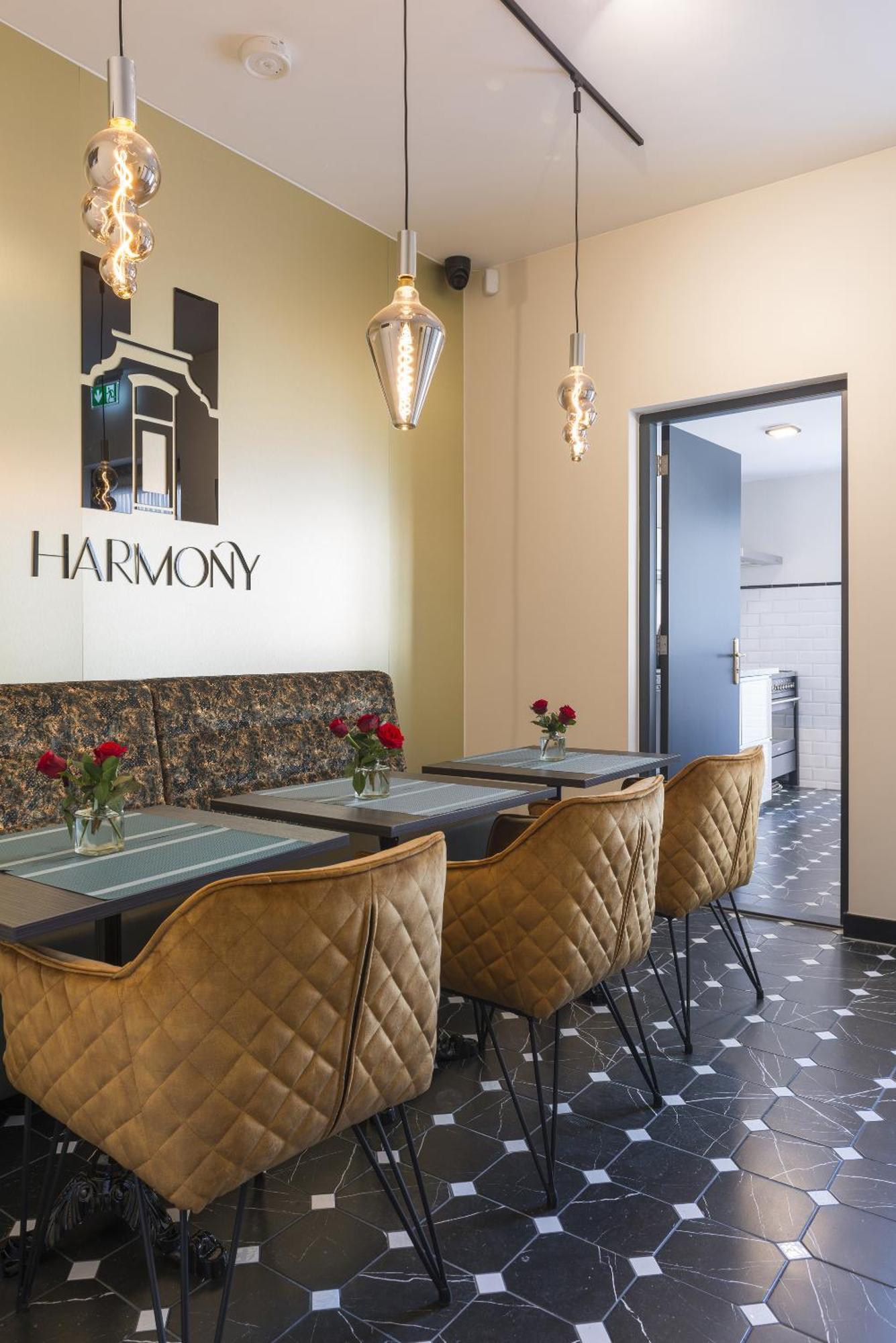 Petite Room With Wifi, Ac, And Shared Kitchen Tilburg Esterno foto